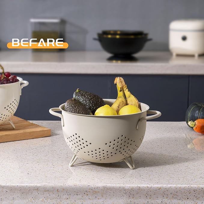 Metal Colander 5 Quart Powder Coated Self-draining Metal Strainer - Image 7